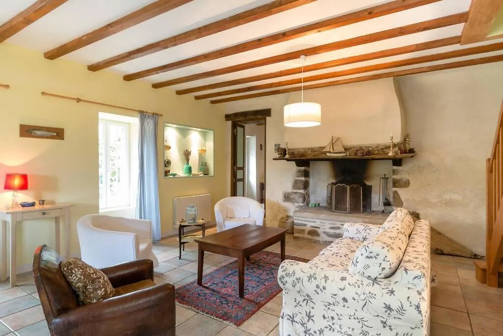 Une Jolie Ferme En Bord De Mer كُنْكال فرنسا
